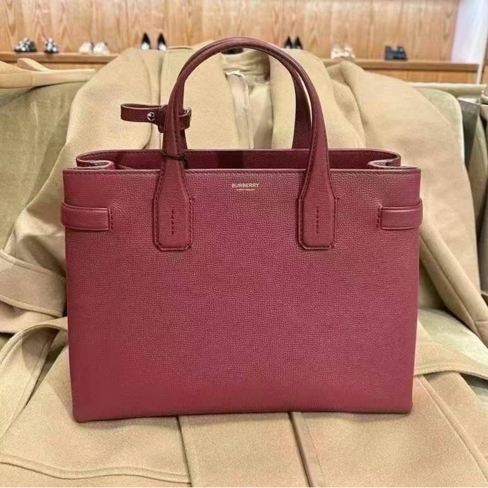 New Burberry Classic Medium Banner tote bag with removable straps - Picture 4 of 6